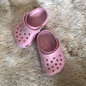 Light pink crocs